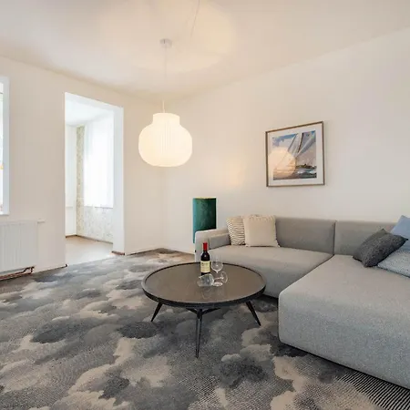 Διαμέρισμα Hubertus 05 *